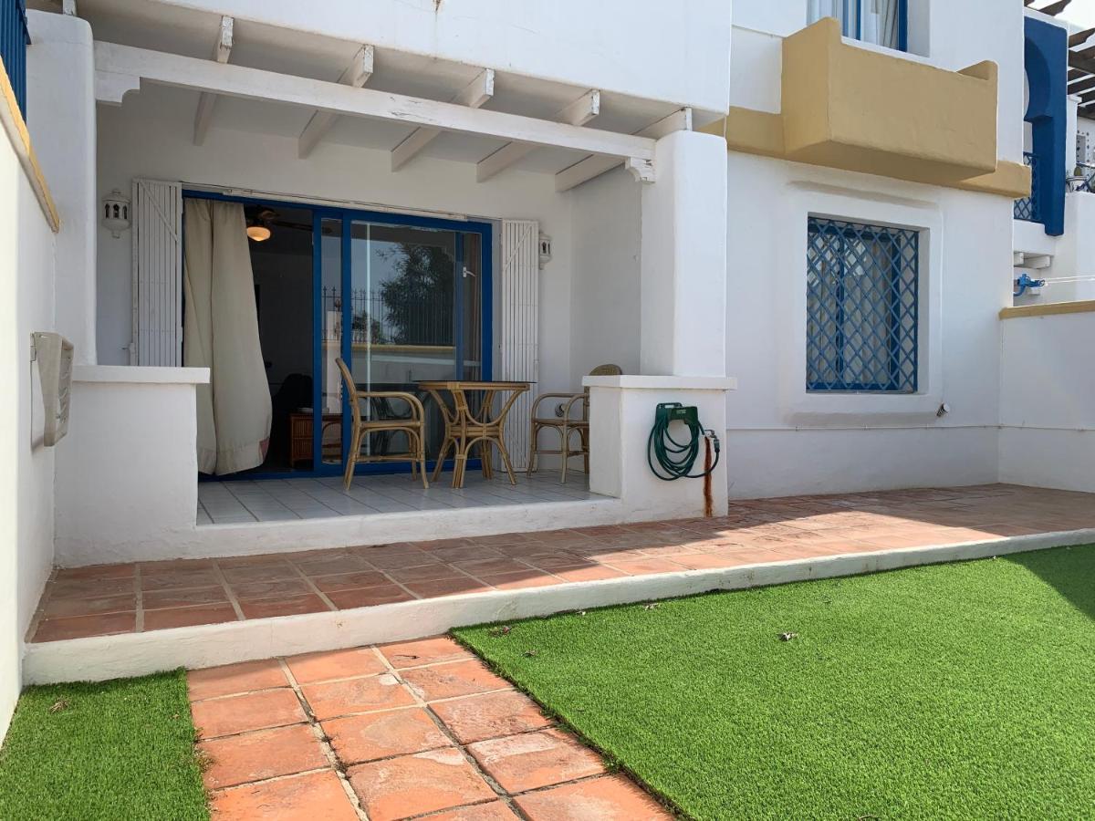 Apartamentos El Minarete Рокетас-де-Мар Экстерьер фото